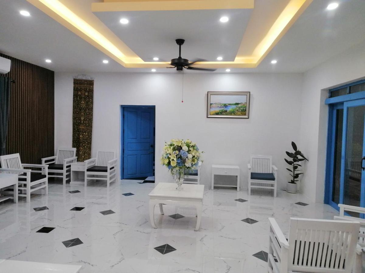 לואנג פרבאנג Villa Merry Lao Ban Aphay מראה חיצוני תמונה