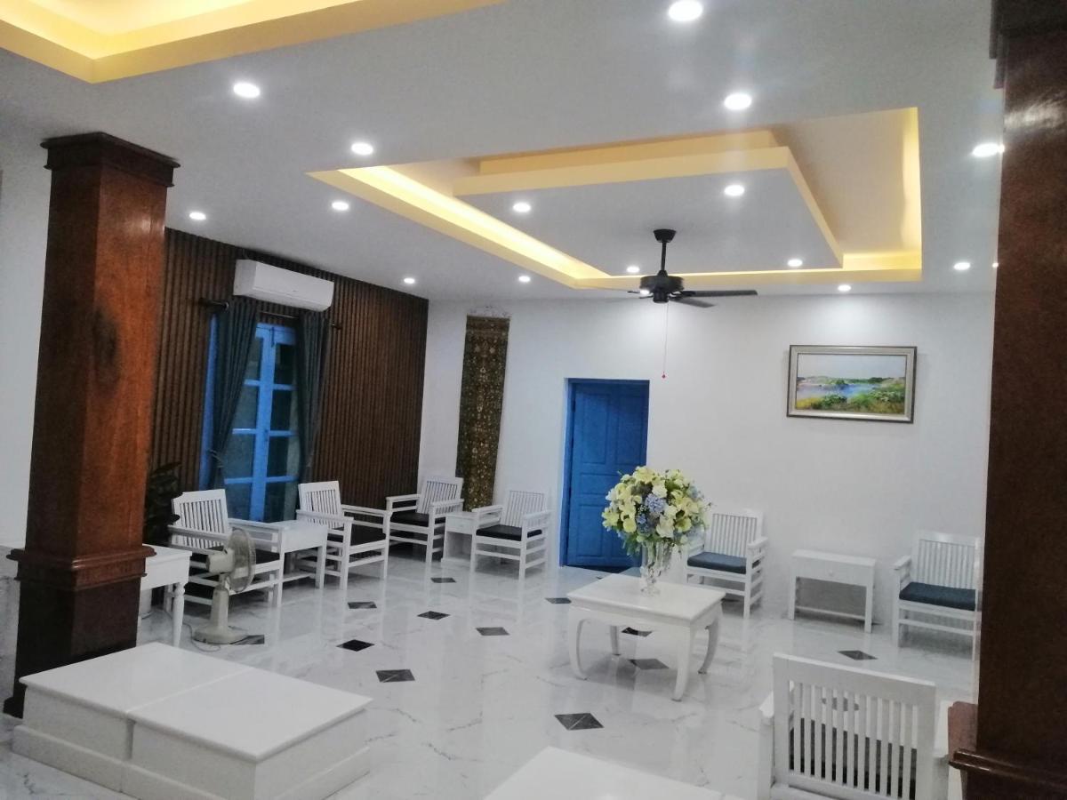 לואנג פרבאנג Villa Merry Lao Ban Aphay מראה חיצוני תמונה