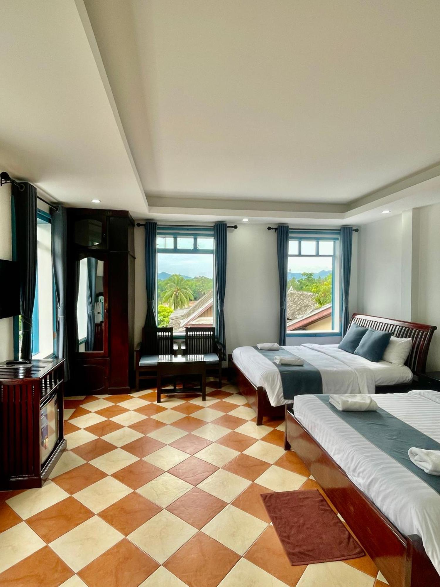 לואנג פרבאנג Villa Merry Lao Ban Aphay מראה חיצוני תמונה