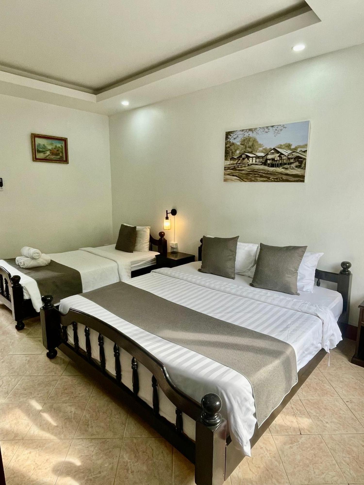 לואנג פרבאנג Villa Merry Lao Ban Aphay מראה חיצוני תמונה